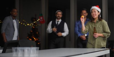 Weihnachts Wichtel Mützen Set - 4x Rot/weiß Gestreift Mit Draht, Perfekt Für Partys & Weihnachtsmarkt