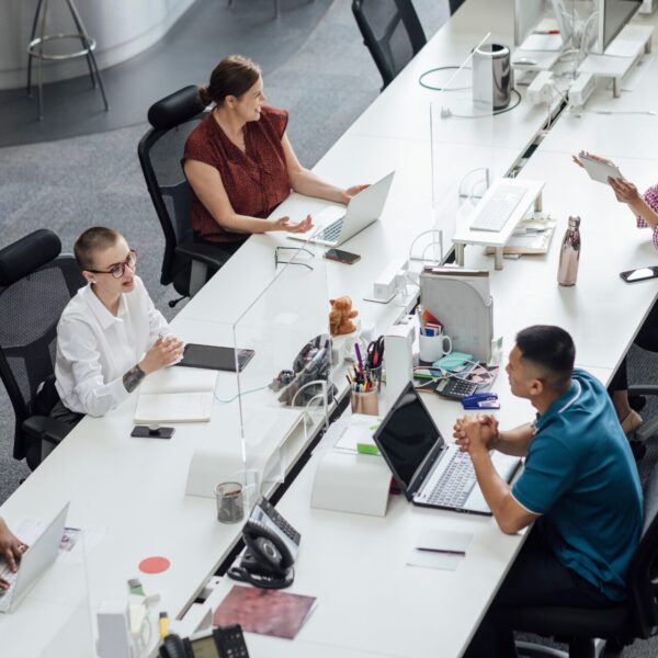 Desk Sharing im Unternehmen Möglichkeiten und Herausforderungen im Büroalltag