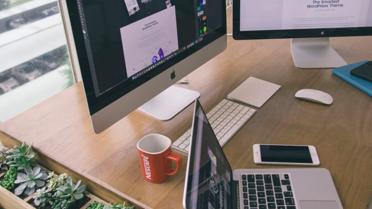 Ordnung schaffen im Büro: 8 Tipps für Effizienz statt Chaos