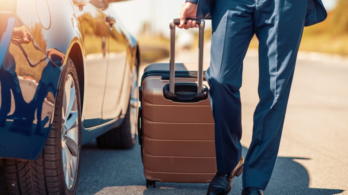 Auf Geschäftsreise: Wie sieht der perfekte Kofferinhalt aus?