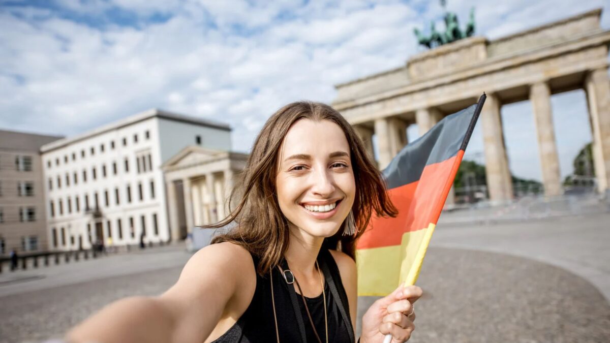 Ferien in Brandenburg 2025 Die Feiertage und Schulferien auf einen Blick