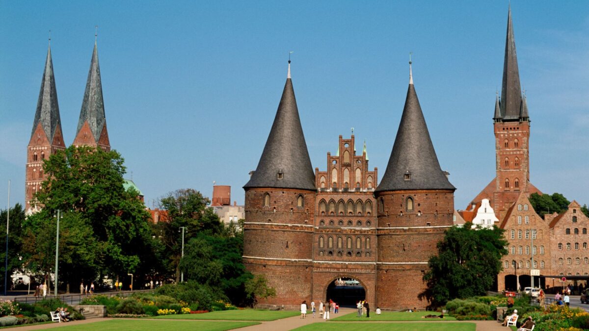 Schleswig-Holstein Sommerferien 2025 Schulferien und Feiertage entdecken