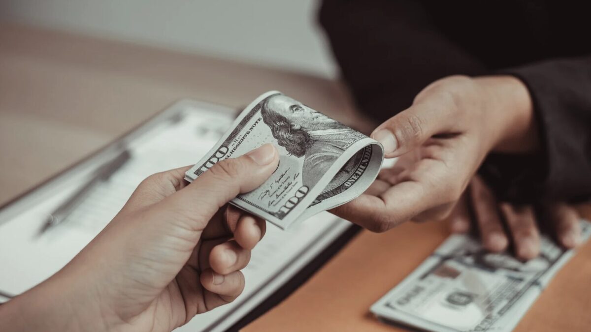 Die Zukunft der Gehaltszahlungen: Was Unternehmen von digitalen Sofortzahlungssystemen lernen können