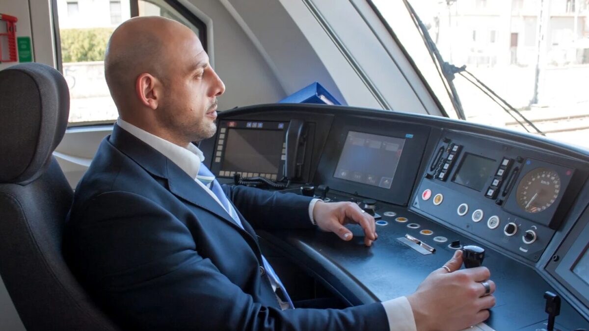 Lokführer Ausbildung für Quereinsteiger: Deine Chance auf einen sicheren und spannenden Job im Schienenverkehr