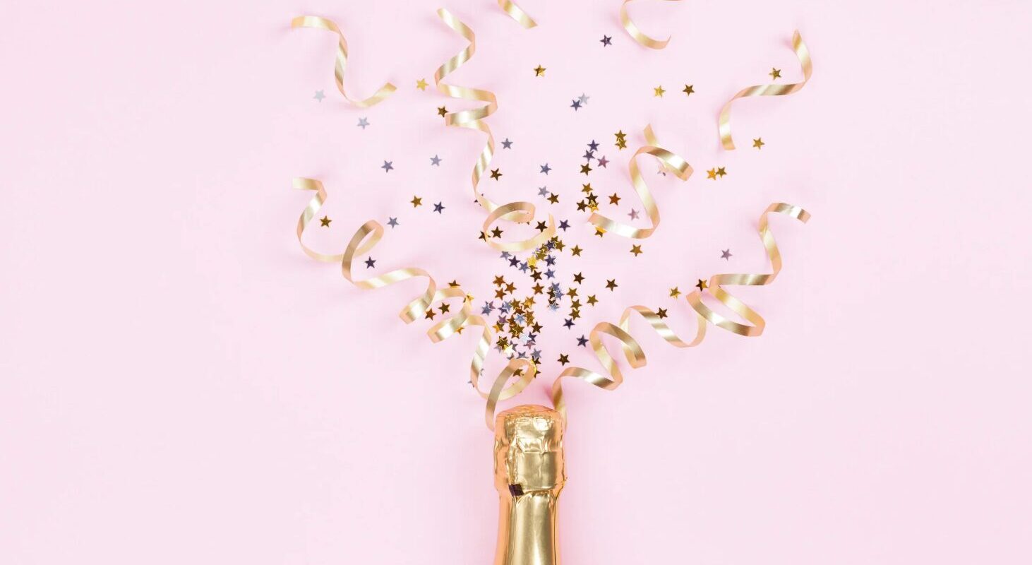 Gratulation wegen Firmenjubiläum und Glückwünsche für den Chef: So gelingt die perfekte Botschaft