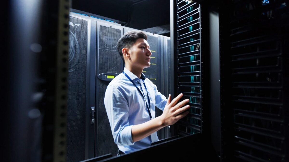 Kühlungslösungen für Rack Server: So bleibt die IT-Infrastruktur effizient