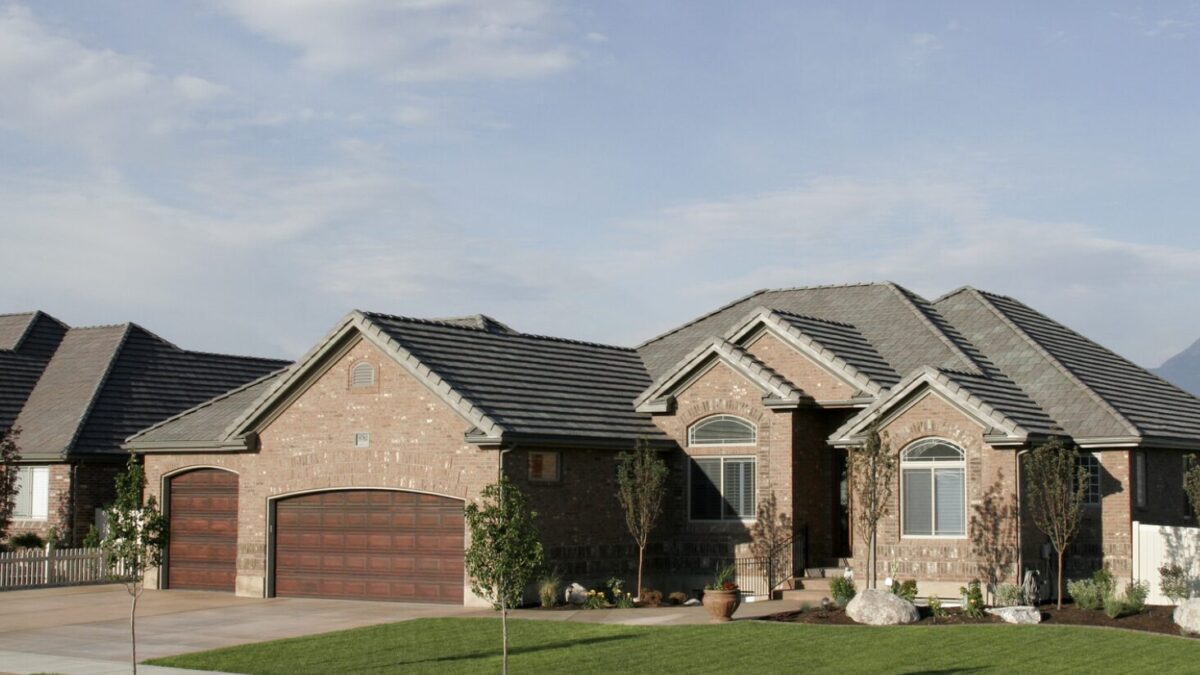 Zwischen Traum und Zins: Wie junge Berufstätige heute über Wohneigentum nachdenken