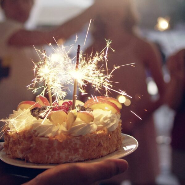 Darf ich auf einen Geburtstag wenn ich krankgeschrieben bin