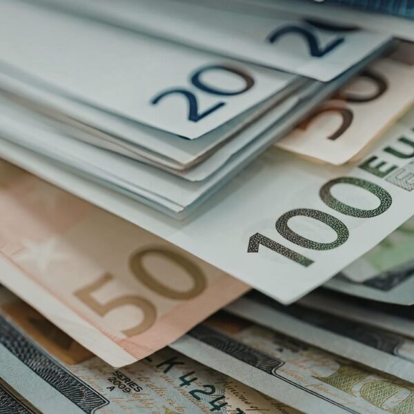 Simone Bagel-Trah Vermögen