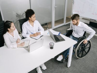 Überforderung am Arbeitsplatz bei Schwerbehinderung