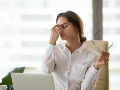 Keine Kraft mehr zu arbeiten Wenn Burnout, Job und Erschöpfung zur Belastung werden